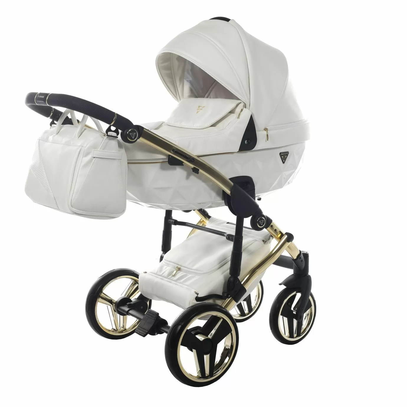 Коляска Junama Diamond Individual V3 white/gold