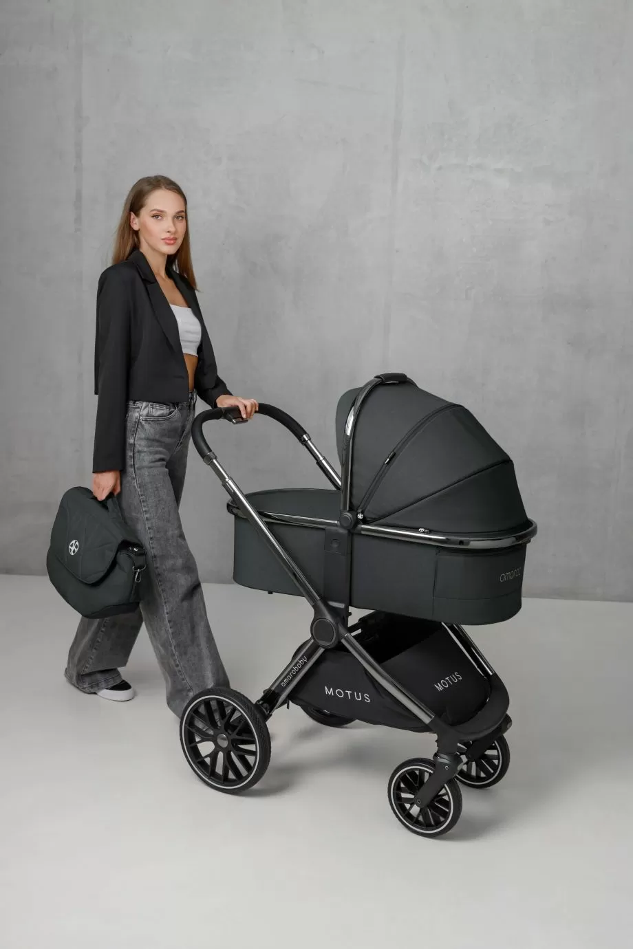 Коляска детская 2 в 1 Amarobaby Motus, черный