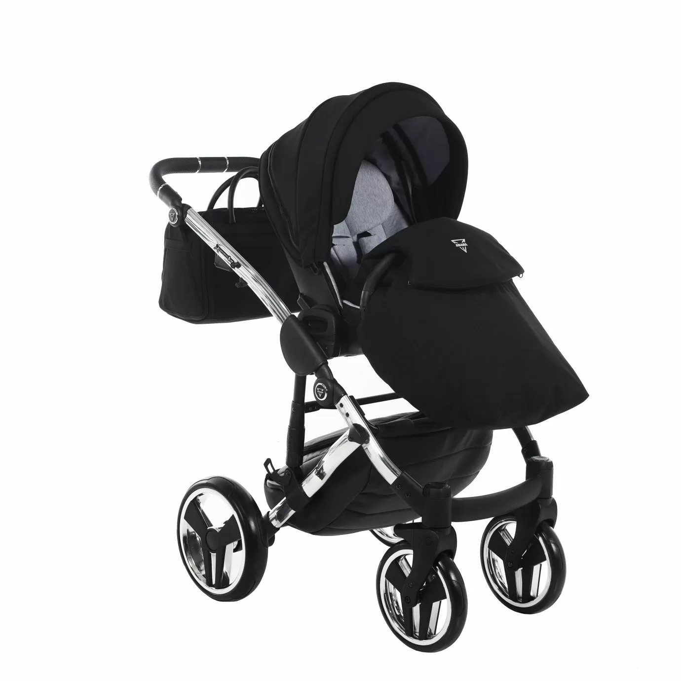 Коляска Junama Diamond Special V3 black