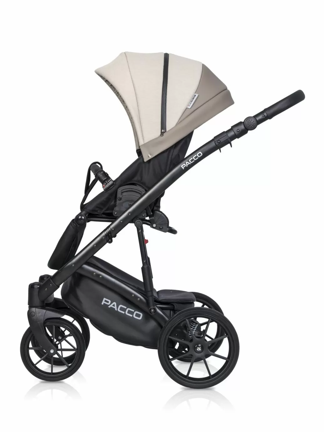 Коляска Riko Basic Pacco