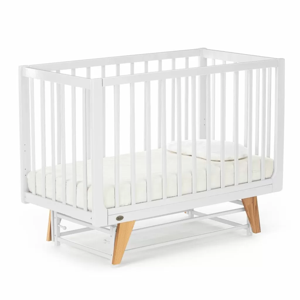 Кроватка детская NUOVITA STANZIONE INIZIO SWING