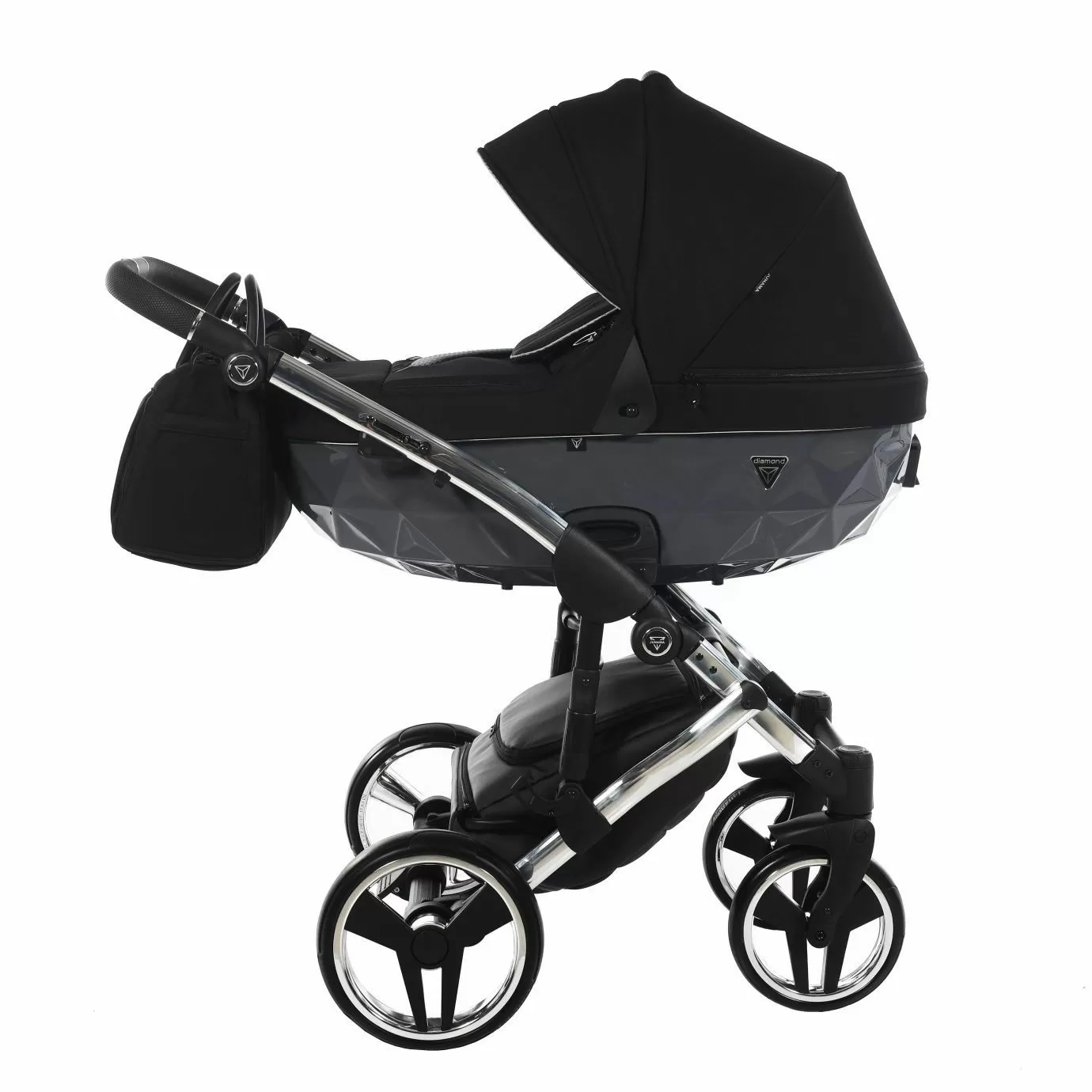 Коляска Junama Diamond Special V3 black