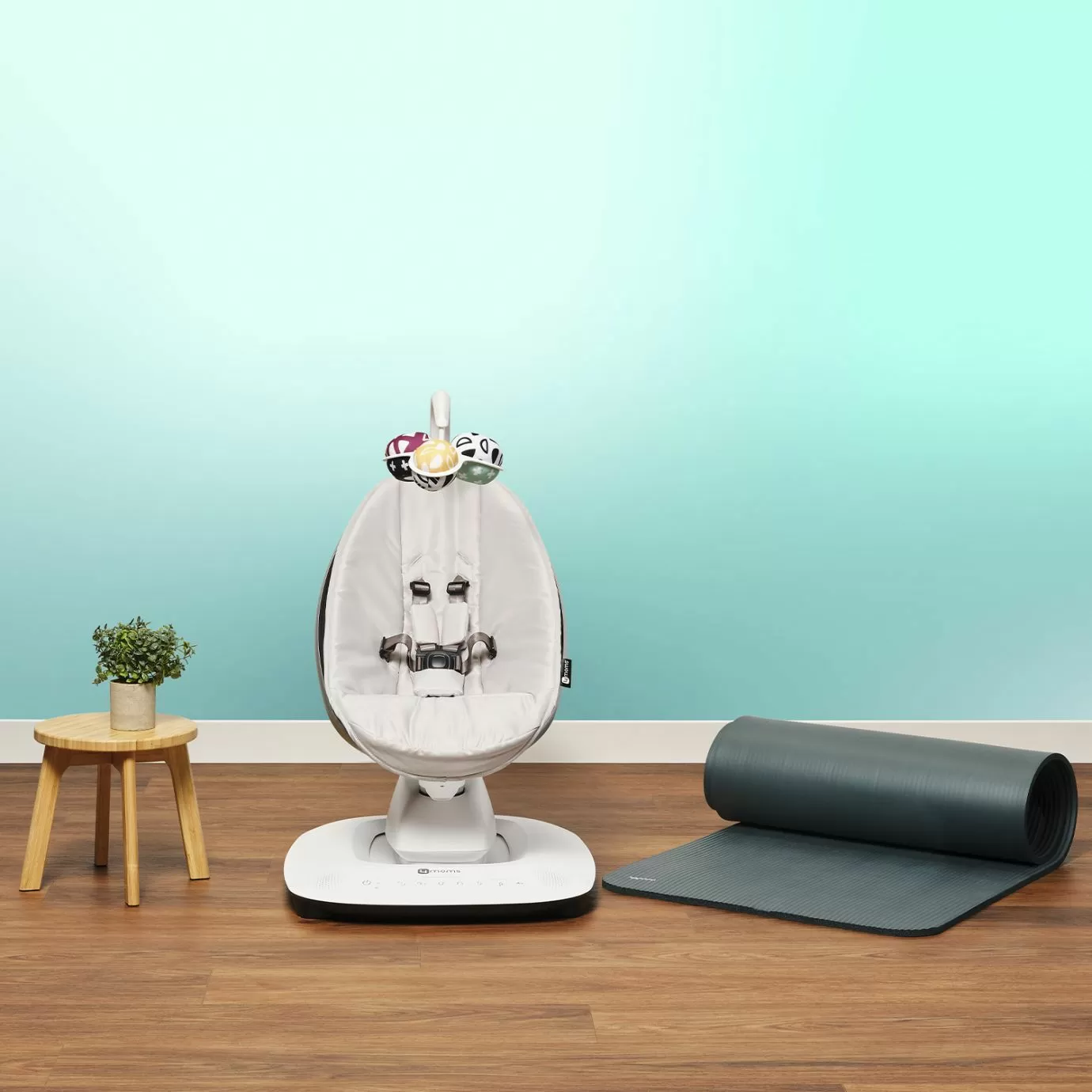 4moms mamaRoo New серебро + Вкладыш Yellow/Cool Mesh