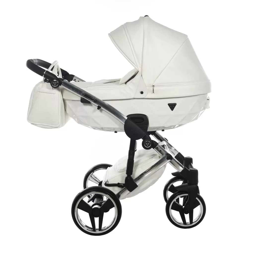 Коляска Junama Diamond Individual V3 white/silver
