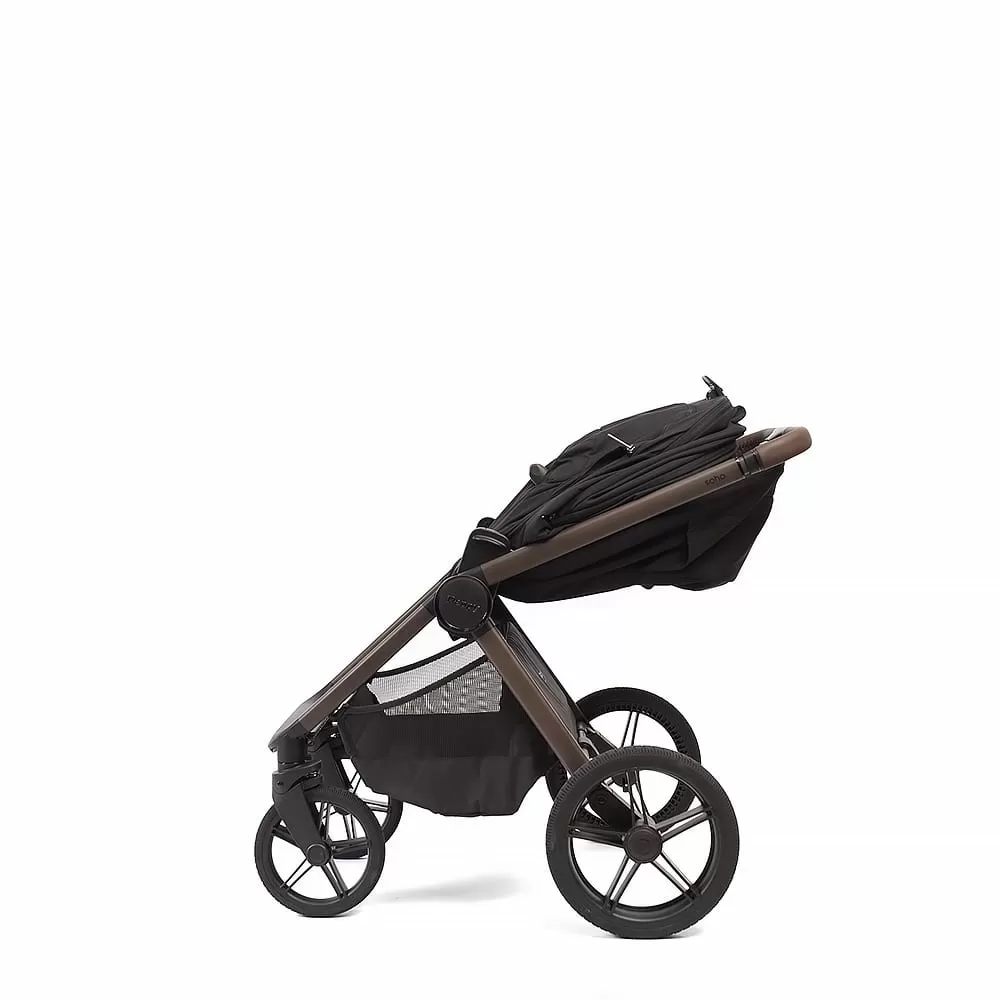 Коляска 2в1 Peppy Soho Black (рама шоколад)