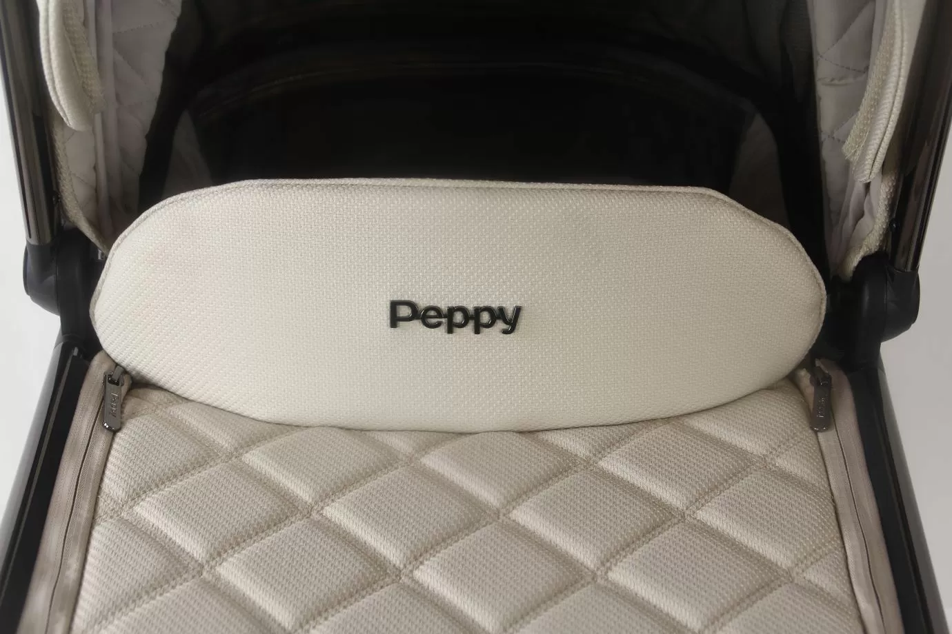 Коляска детская Peppy Monaco