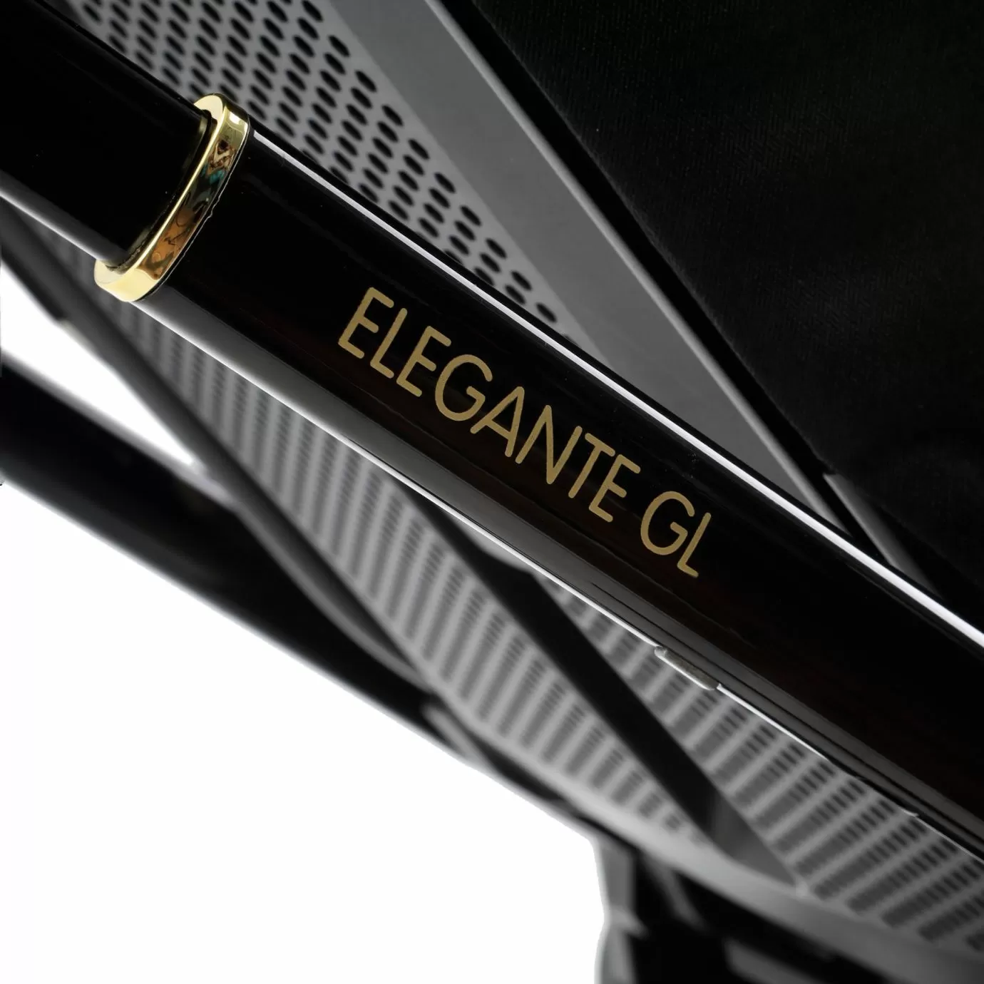 Прогулочная коляска Elegante GL Black