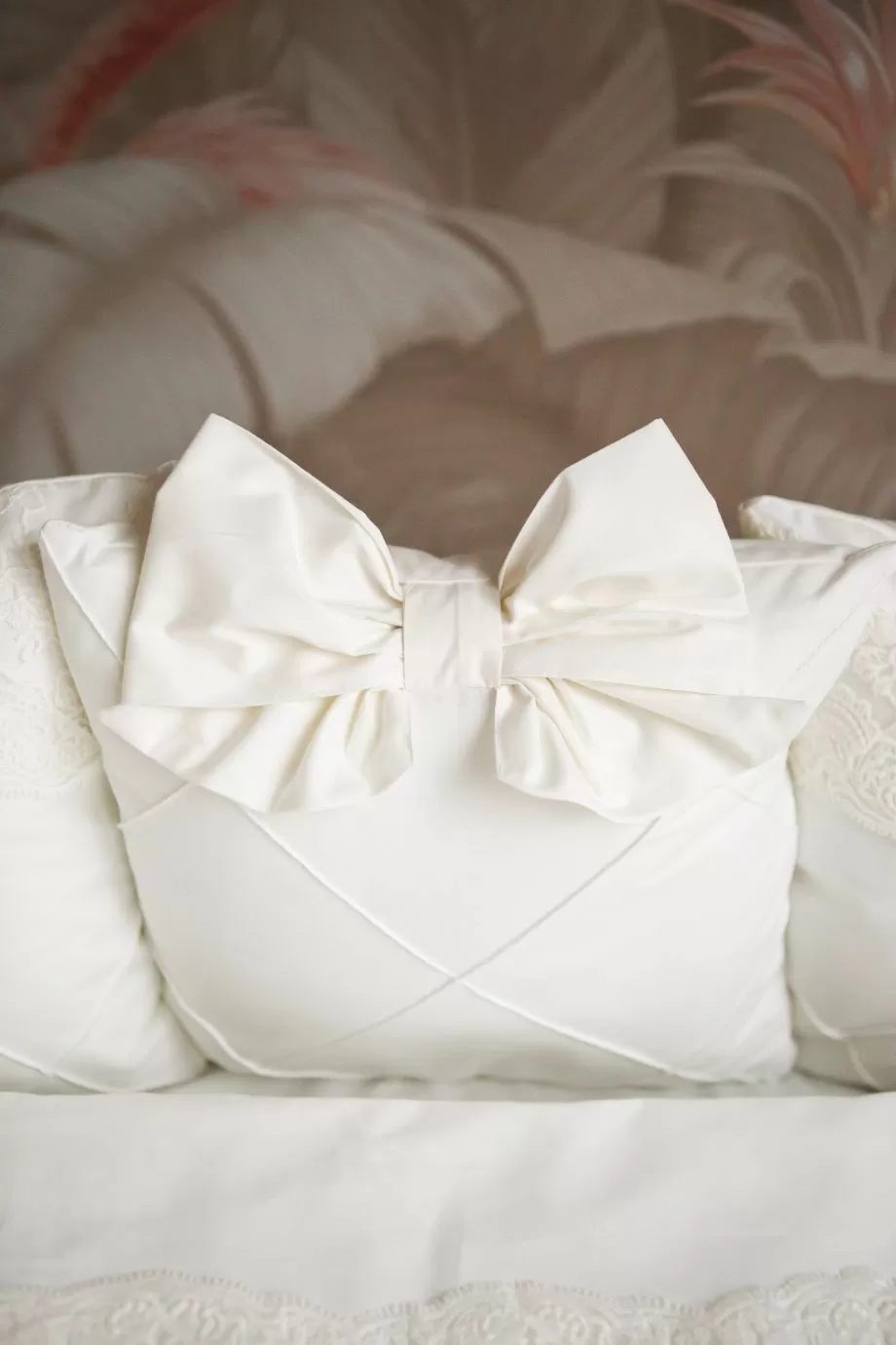 Комплект 17 предметов ""Classico" молочный сатин / кружево"