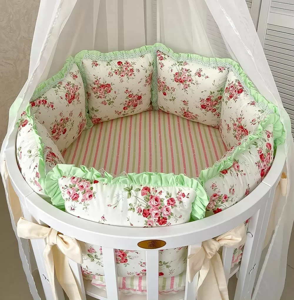 Комплект в кроватку дизайнерский "Прованс"