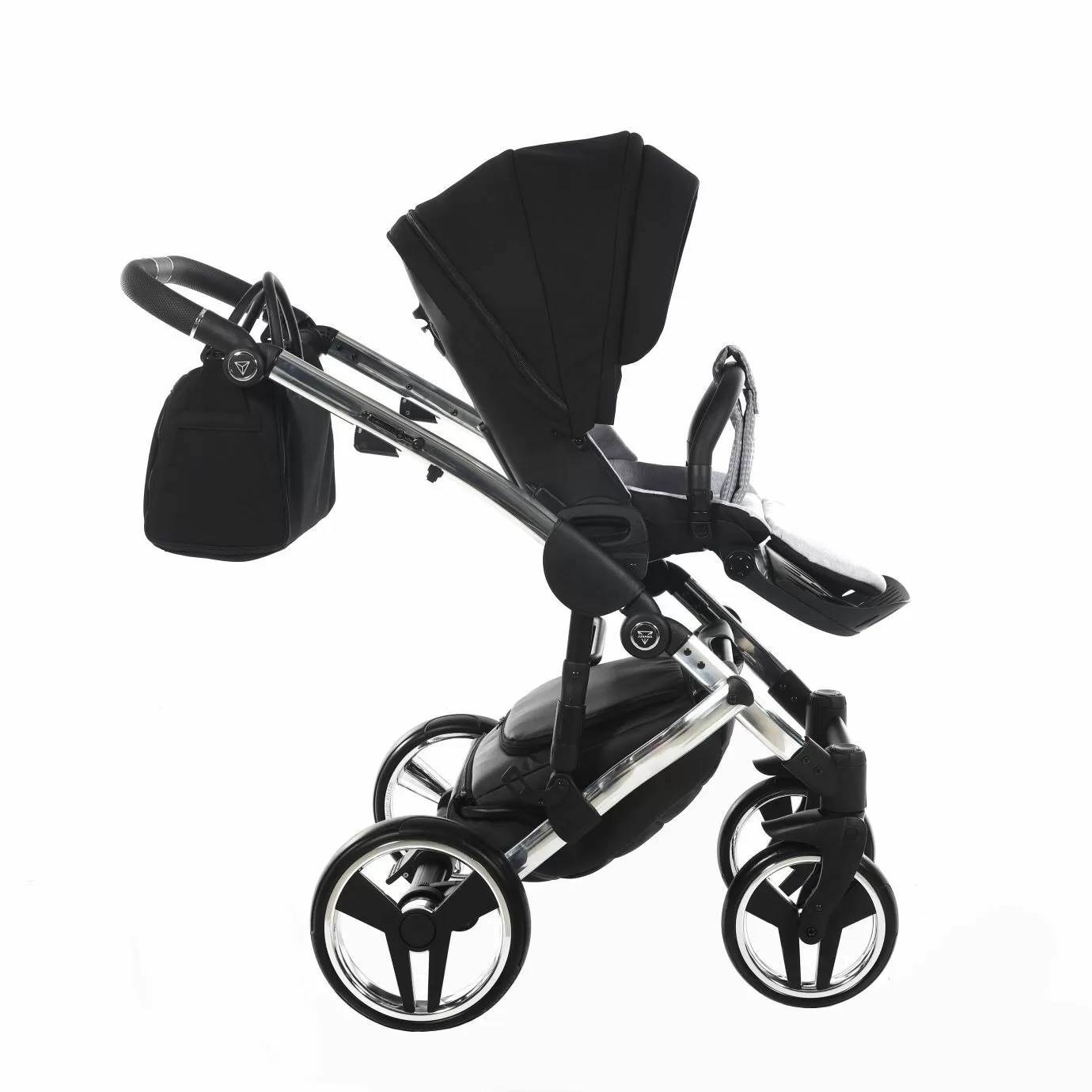Коляска Junama Diamond Special V3 black