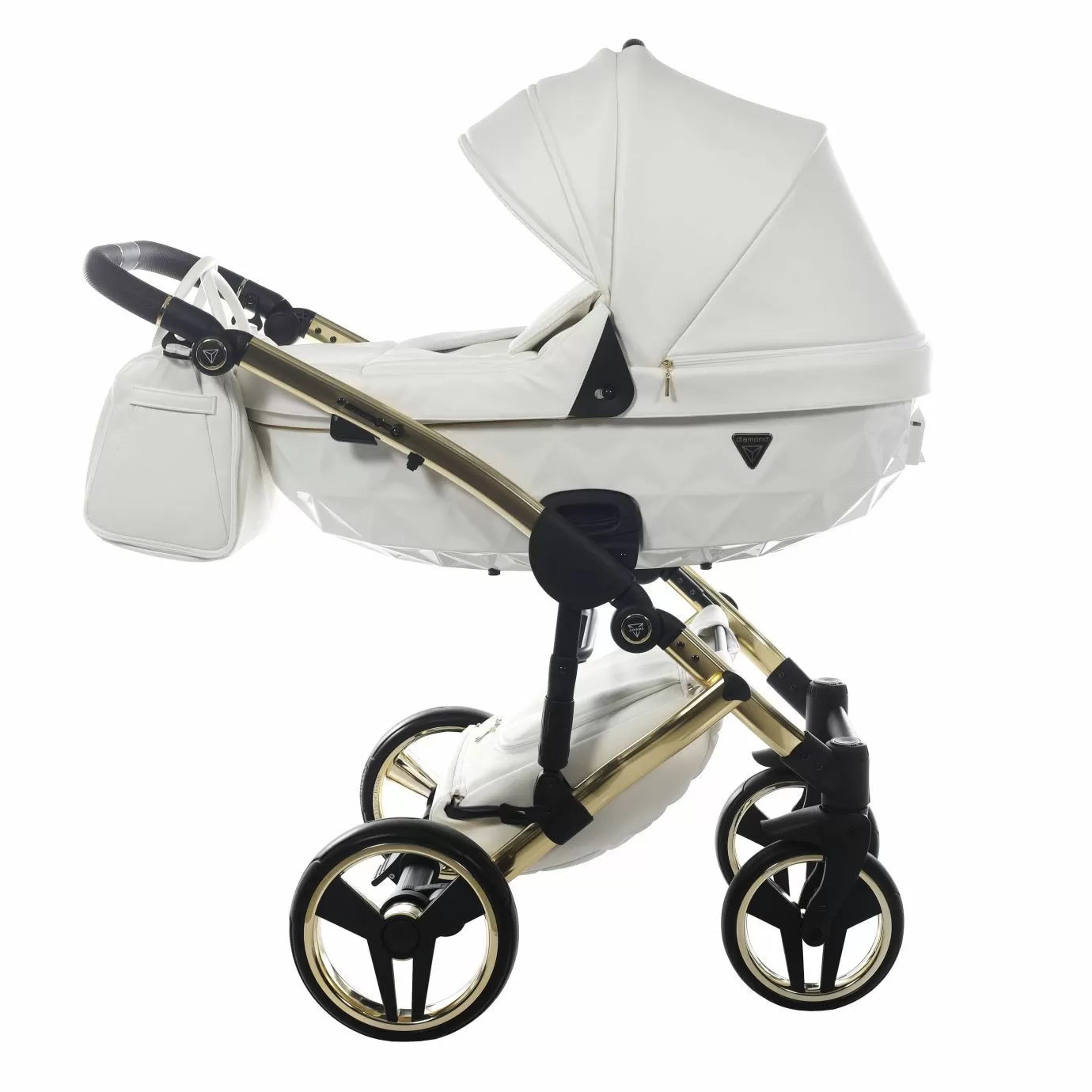 Коляска Junama Diamond Individual V3 white/gold