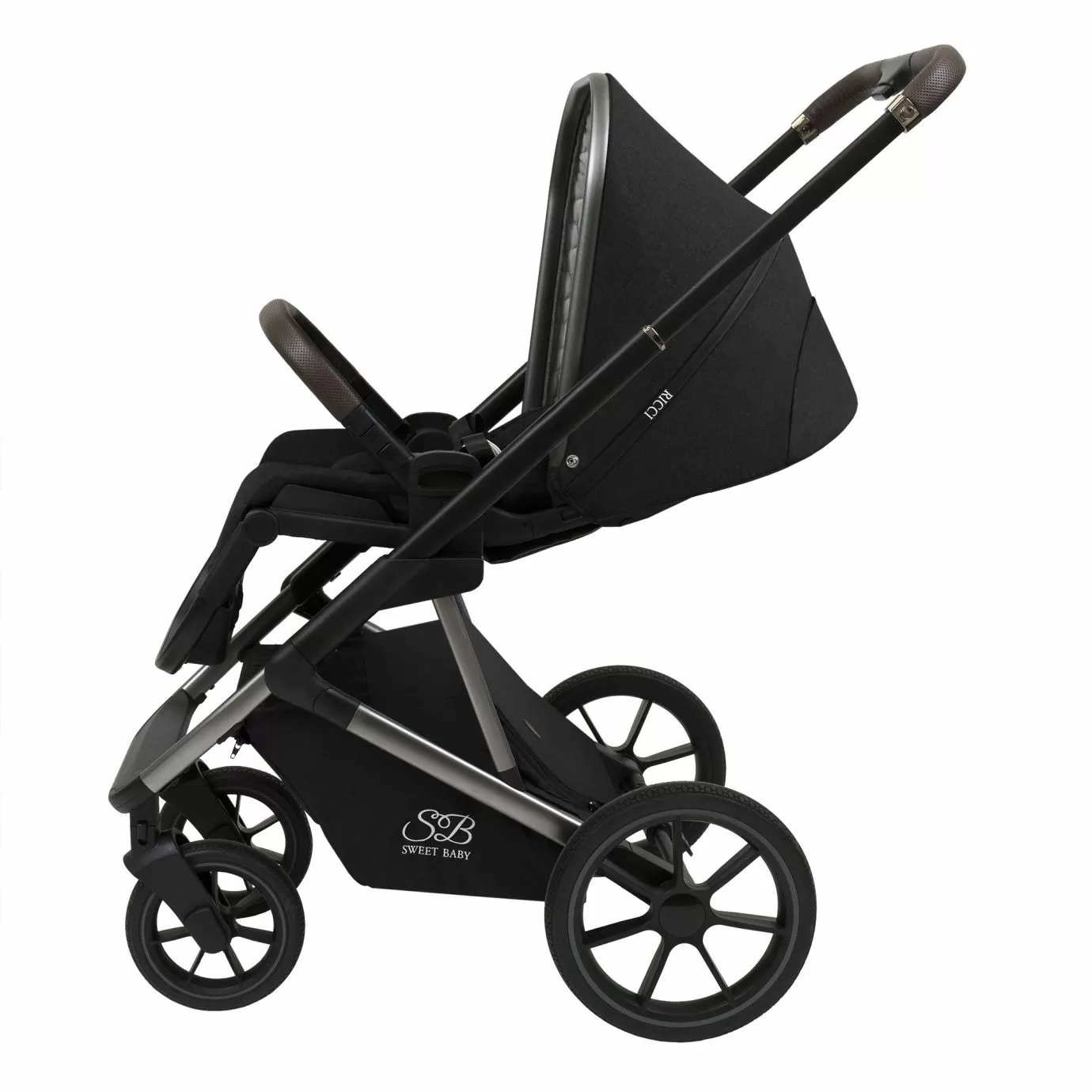 Коляска Ricci