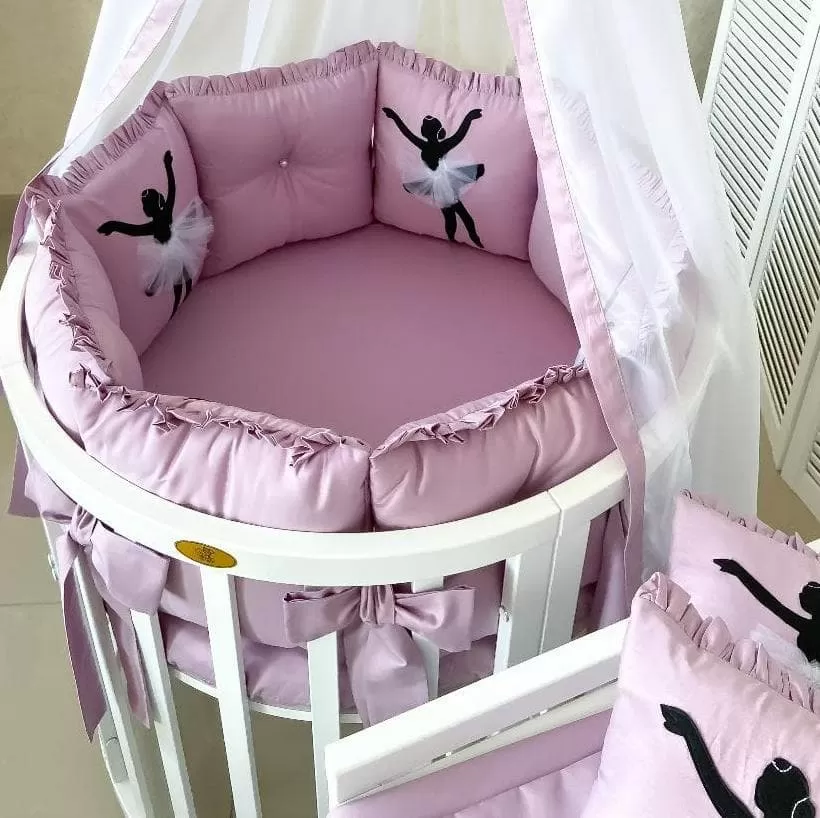 Комплект в кроватку дизайнерский "Балерины"