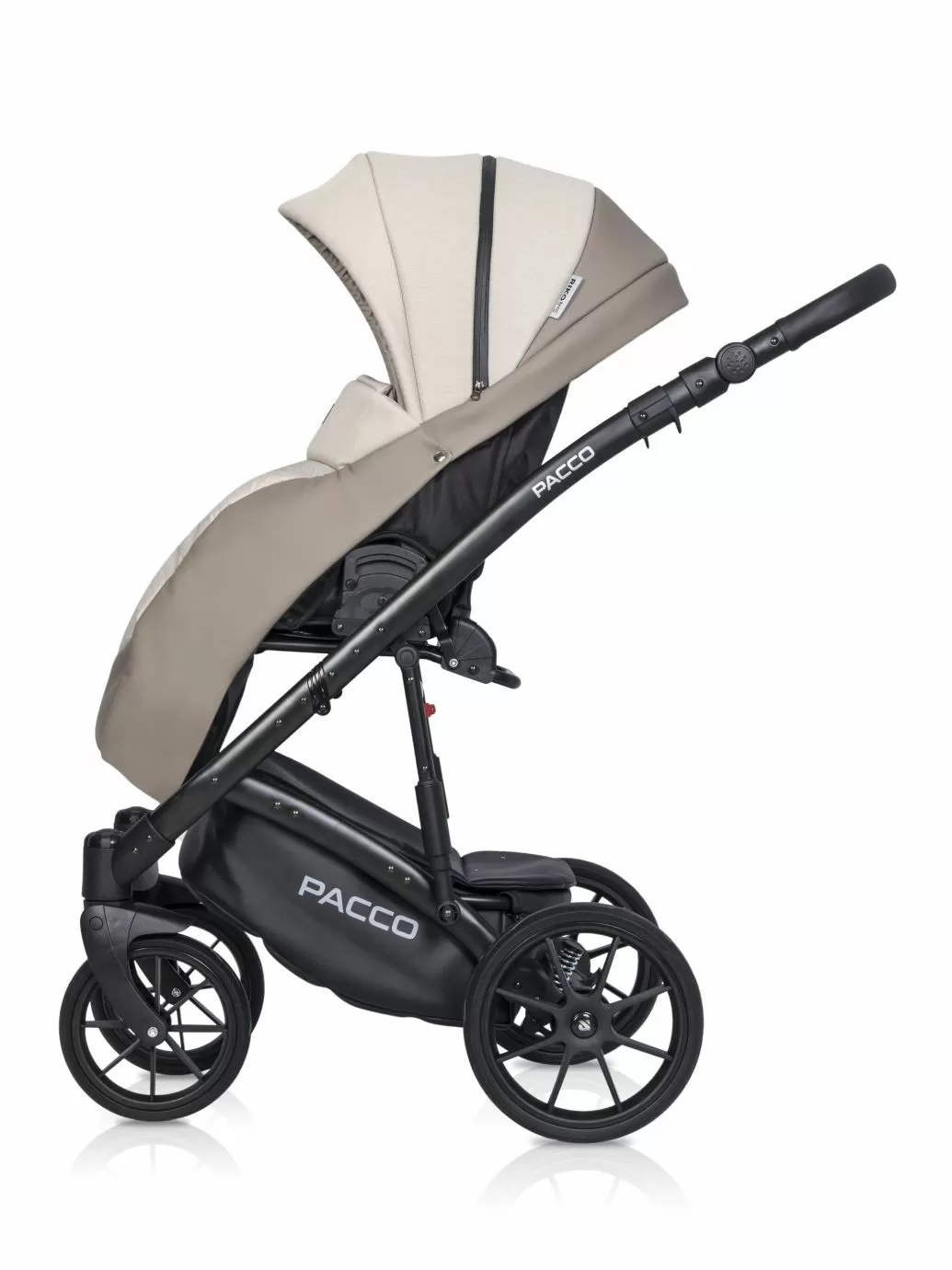 Коляска Riko Basic Pacco