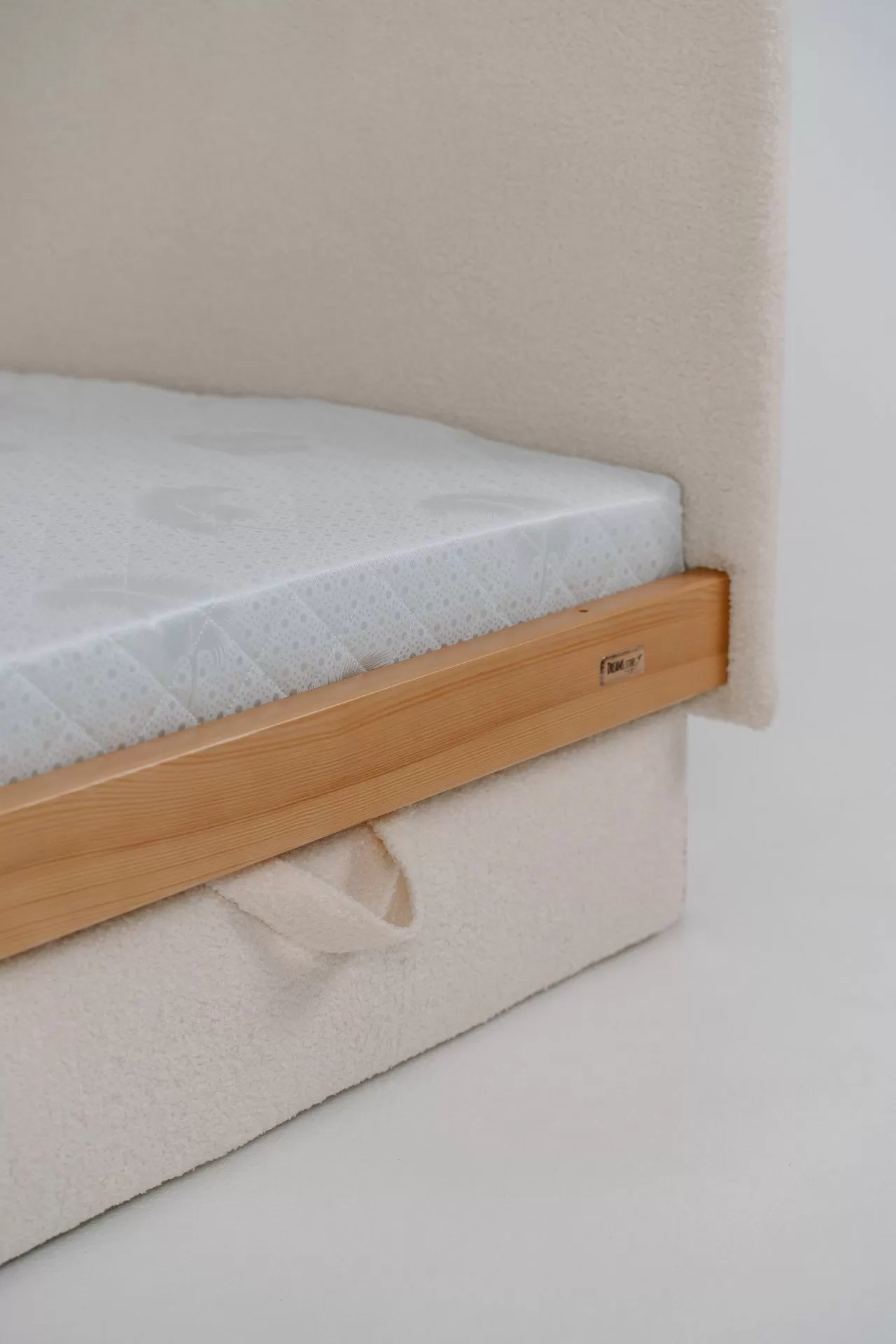 Детская кровать Налла Букле с ящиком