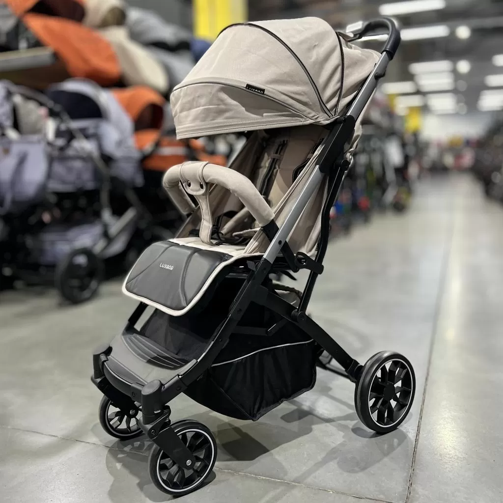 Прогулочная коляска luxmom V3