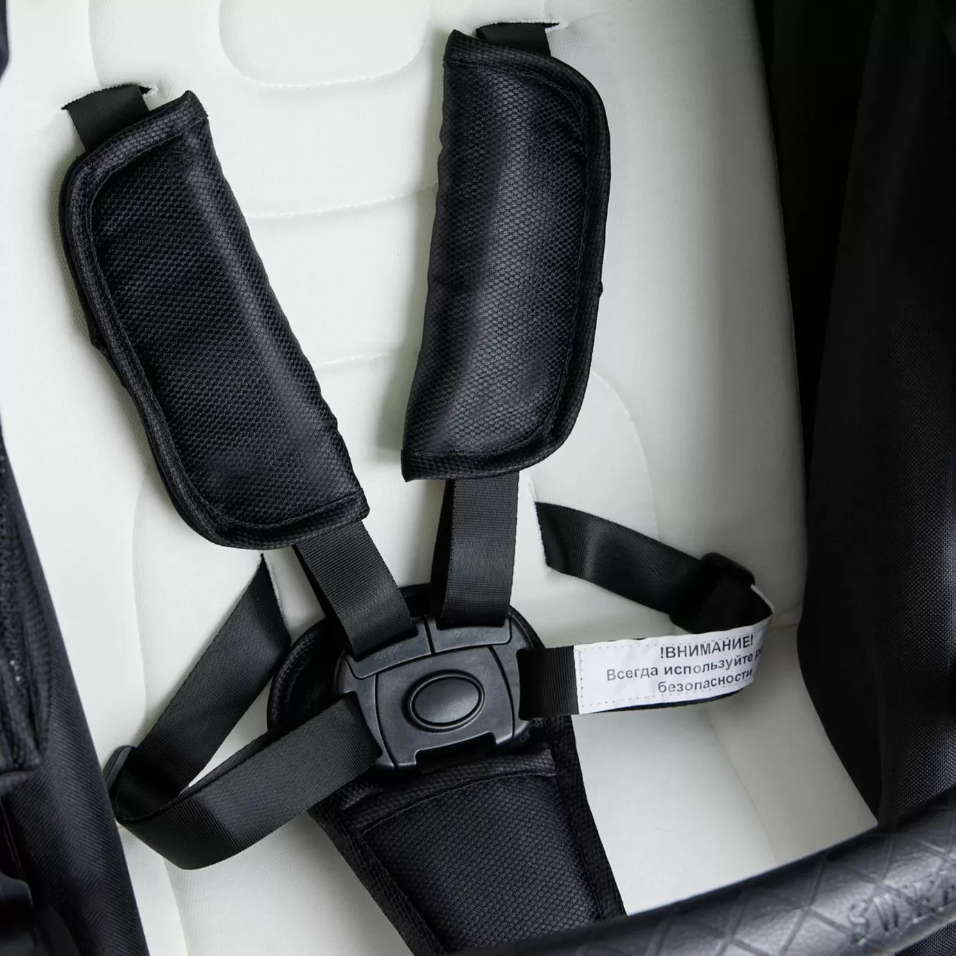 Коляска-трансформер 2в1 Ranger Black Gold