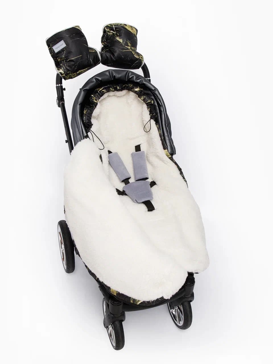 Конверт зимний меховой черный мрамор