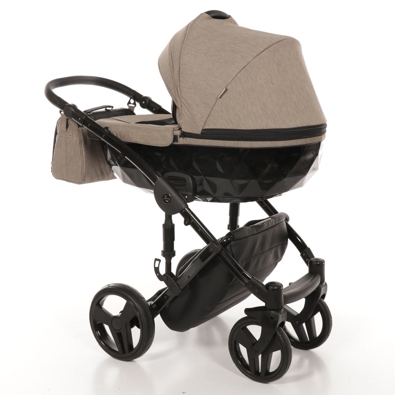 Коляска Junama Diamond