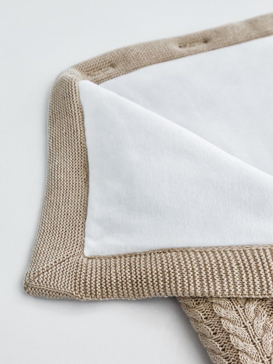 Конверт вязаный утепленный на выписку, 75 см.