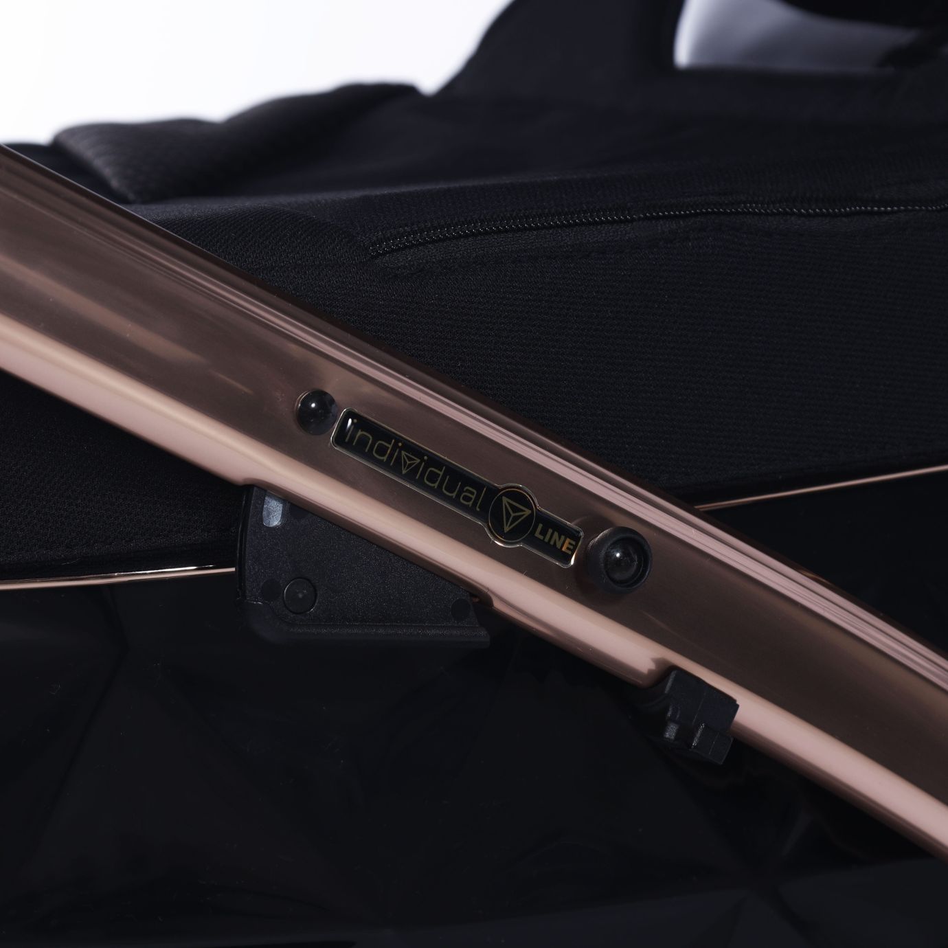 Коляска Junama Diamond Individual V3 Bronze