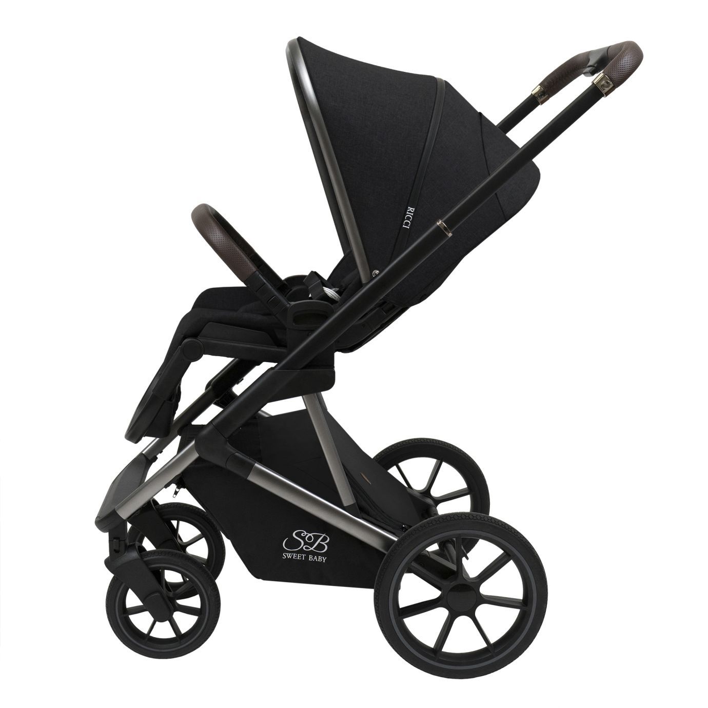 Коляска Ricci