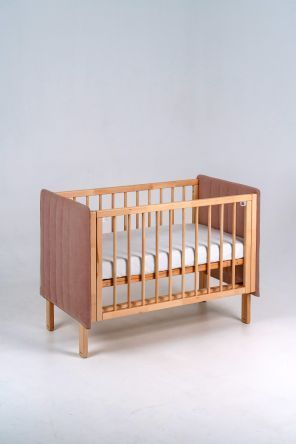 Кроватка Софт пудра с опускающейся стенкой