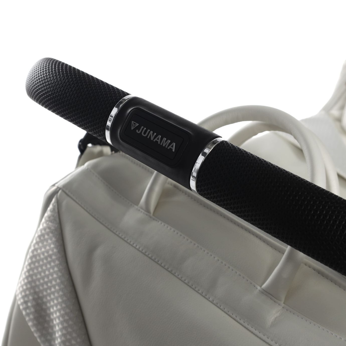 Коляска Junama Diamond Individual V3 white/silver