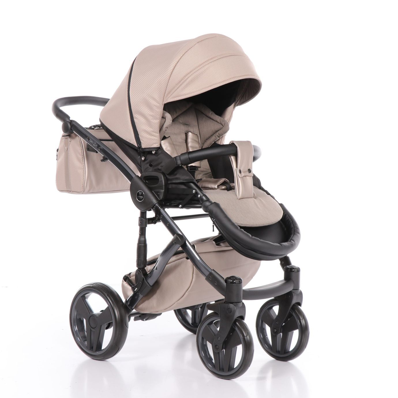 Коляска Junama Saphire 2