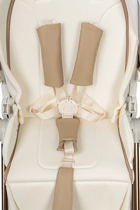 Коляска прогулочная детская Olivia, с перекидной ручкой бежевый