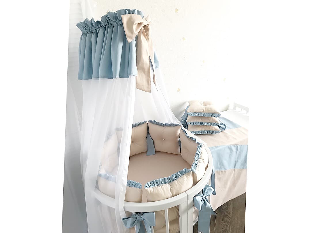 Комплект в кроватку дизайнерский с жемчугом