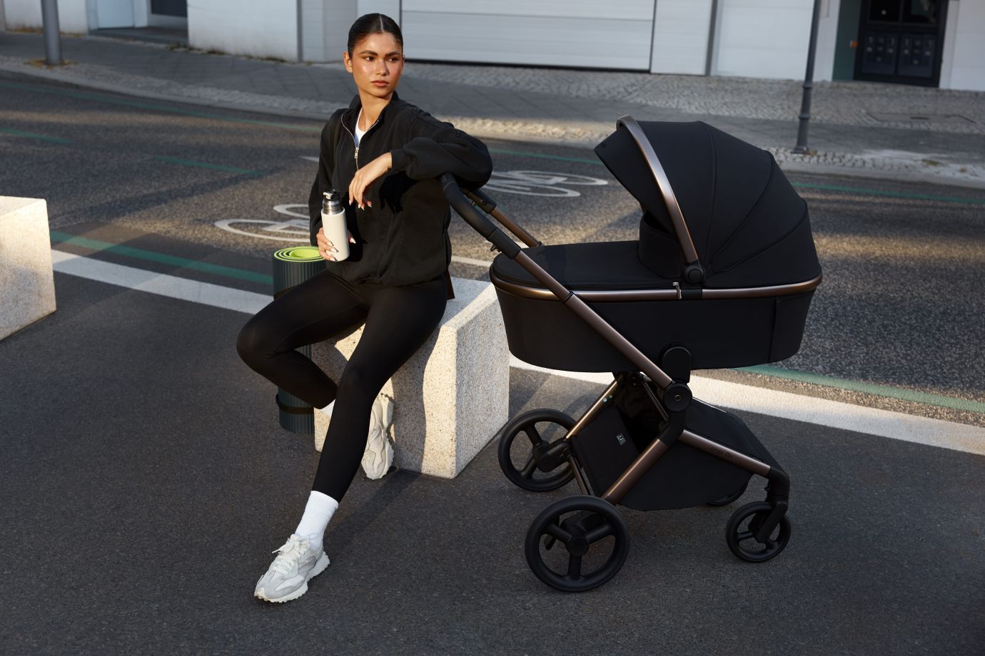 Коляска Anex Flo Solo