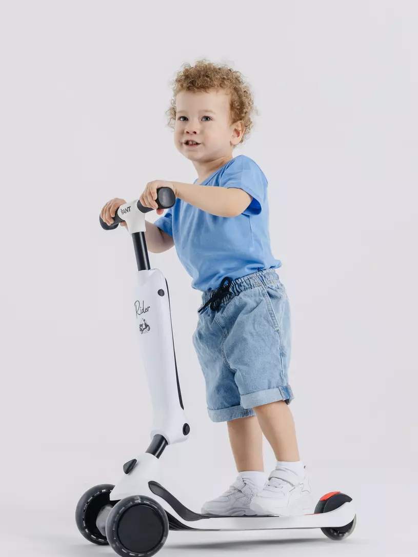 Беговел-самокат Rider Plus