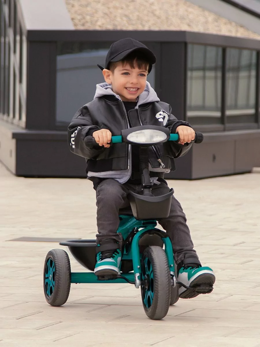 Велосипед детский трехколесный с ручкой Legend