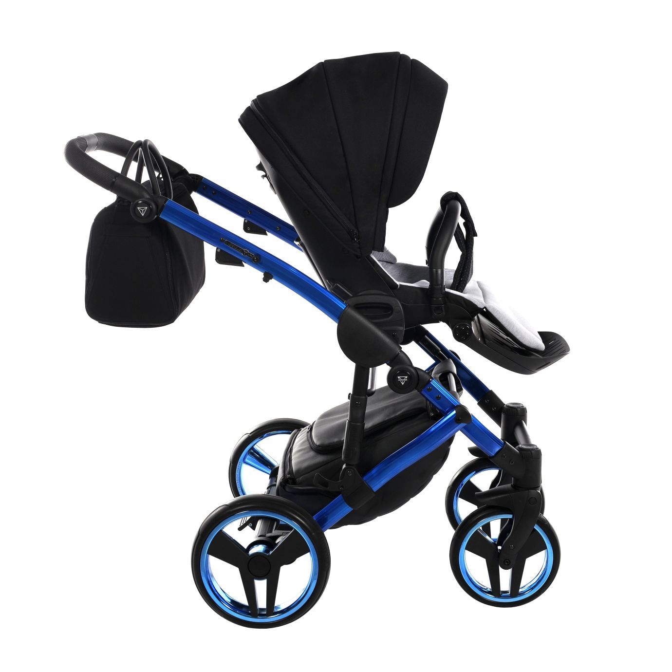 Коляска Junama Diamond Individual V3 blue