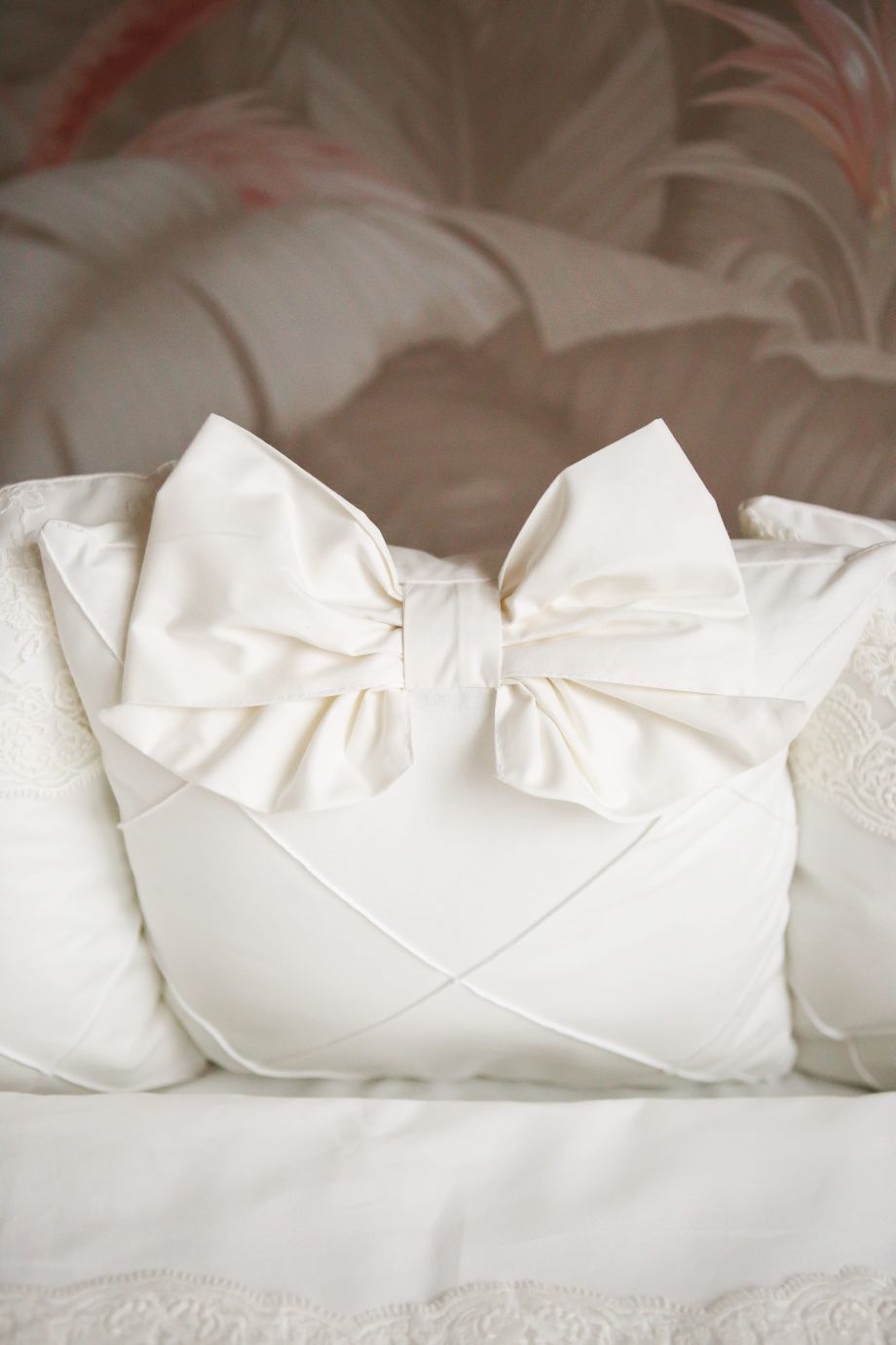 Комплект 17 предметов ""Classico" молочный сатин / кружево"