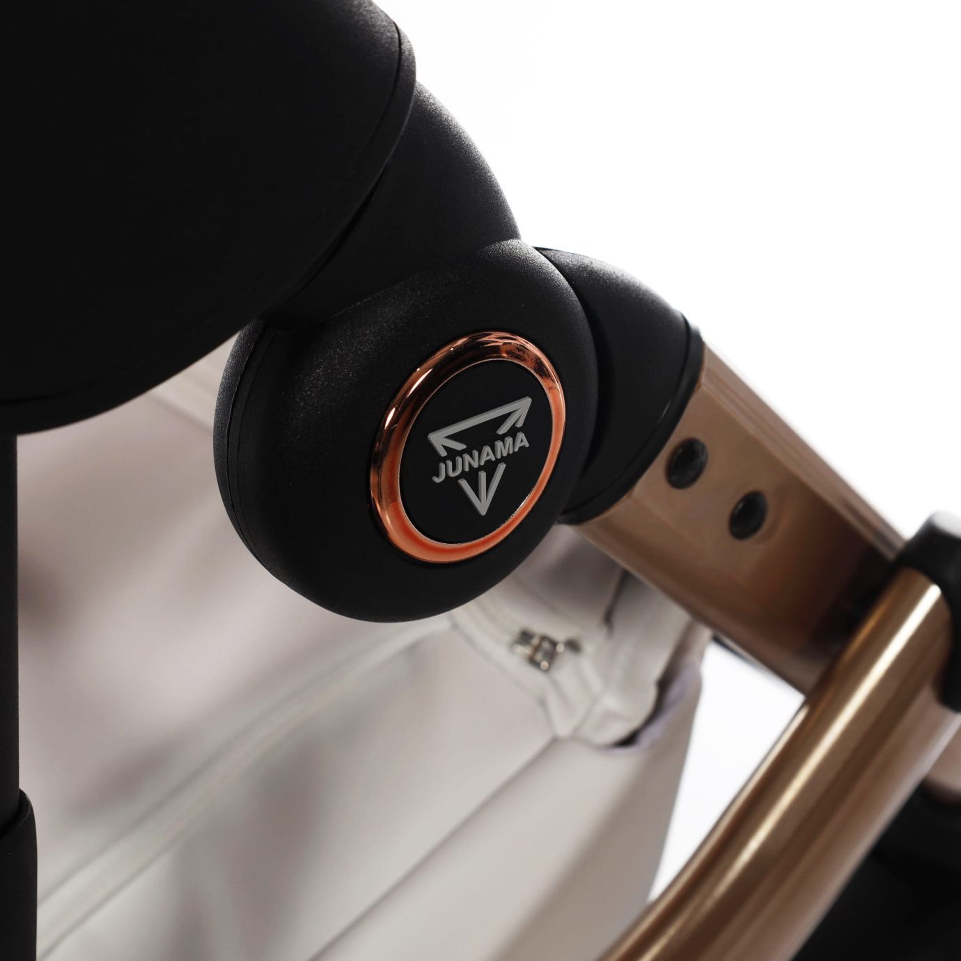 Коляска Junama Glow V2