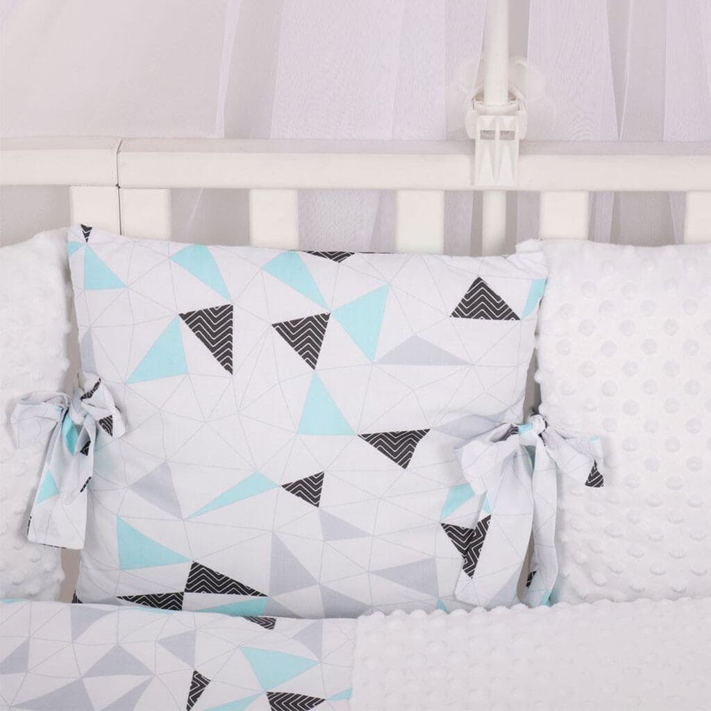 Комплект в кроватку Soft Collection (Треугольники)