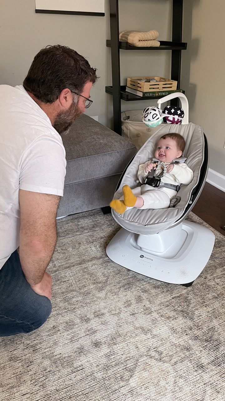 Кресло-качалка 4moms mamaRoo New серебро