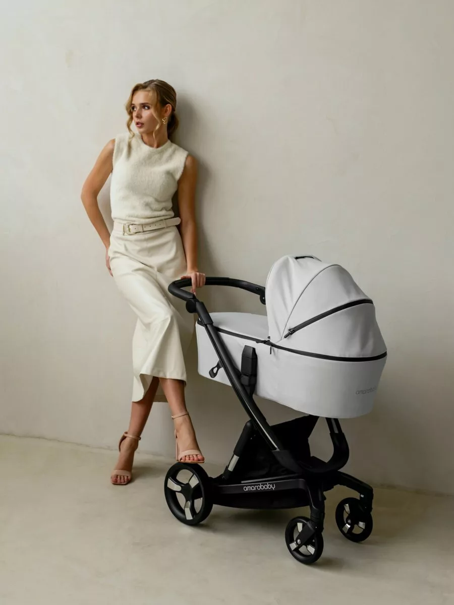 Коляска детская из экокожи 2 в 1 TUTUM белая