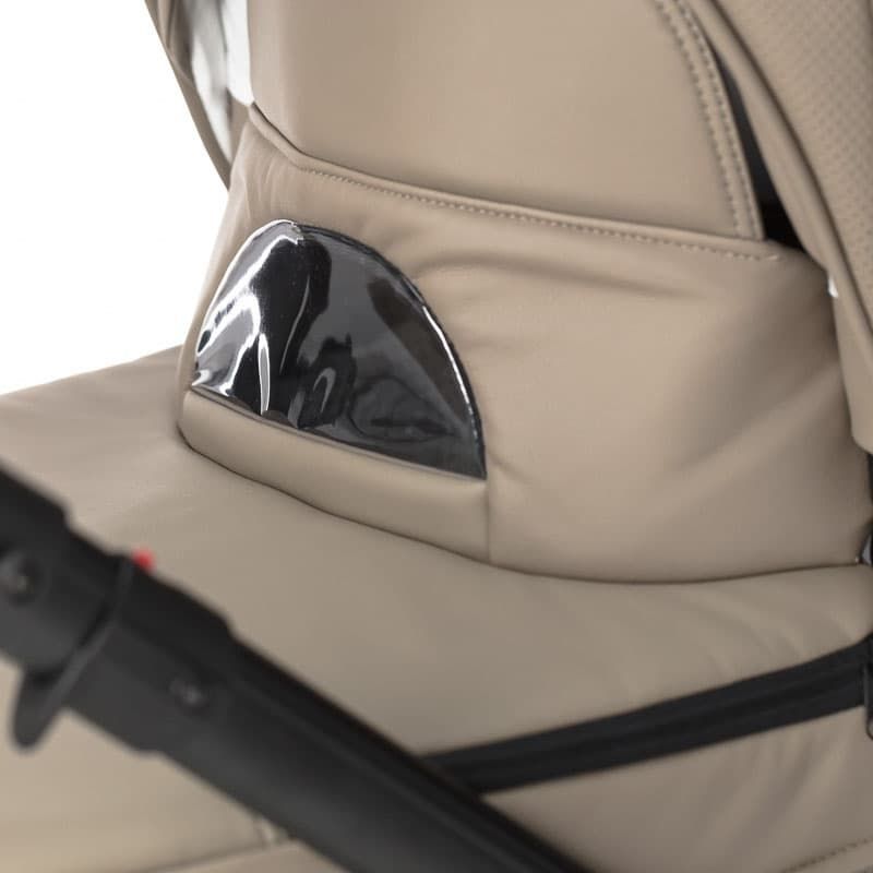 Коляска DeLorean City