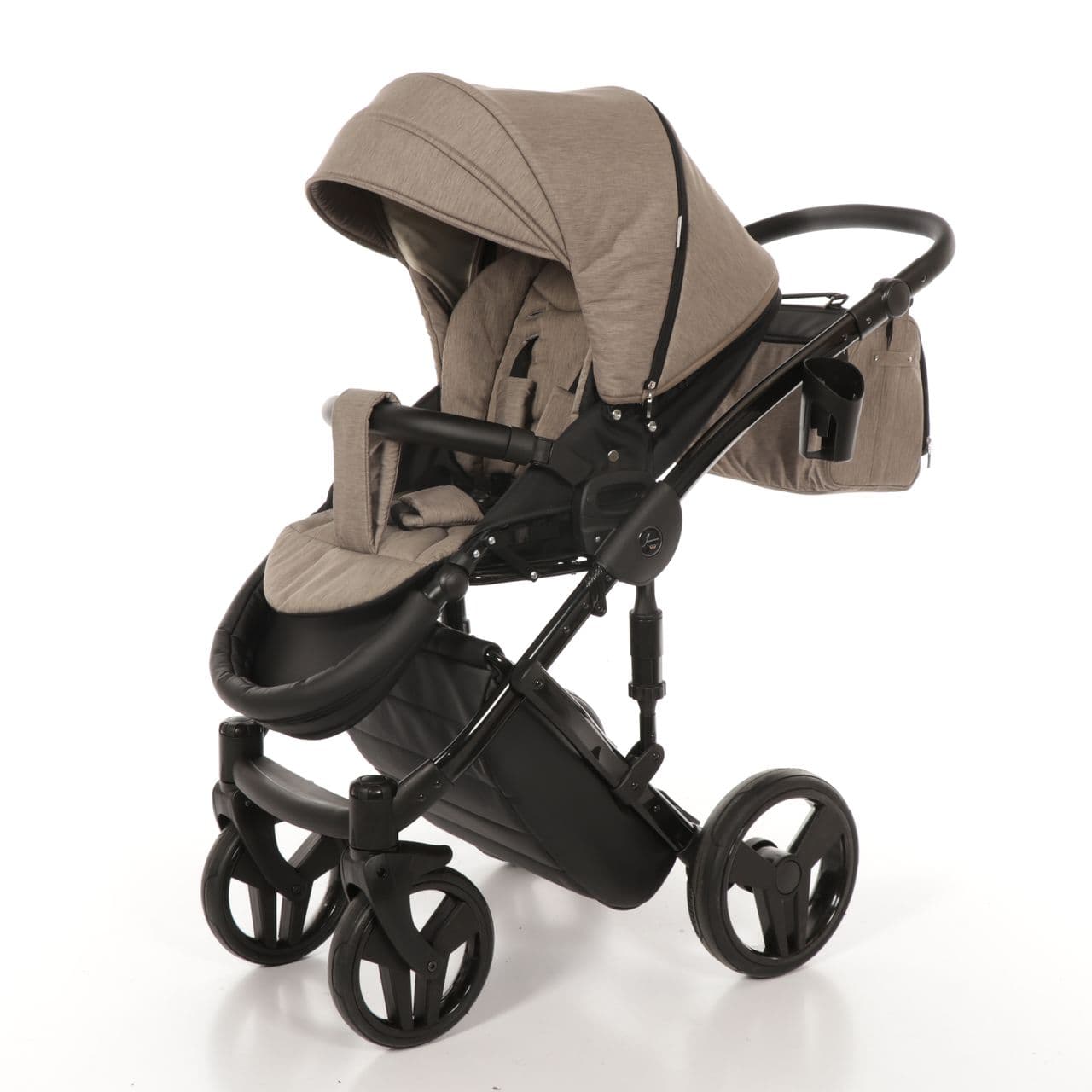 Коляска Junama Diamond