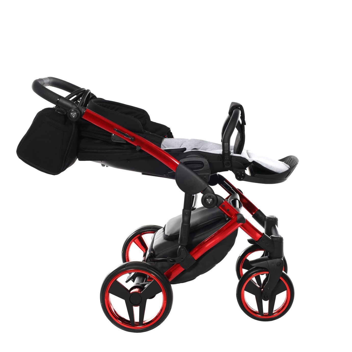 Коляска Junama Diamond Individual V3 red