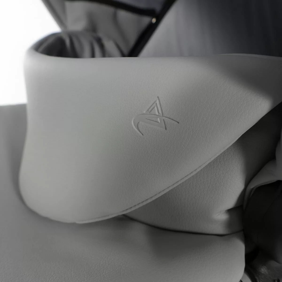 Коляска Junama Space Eco