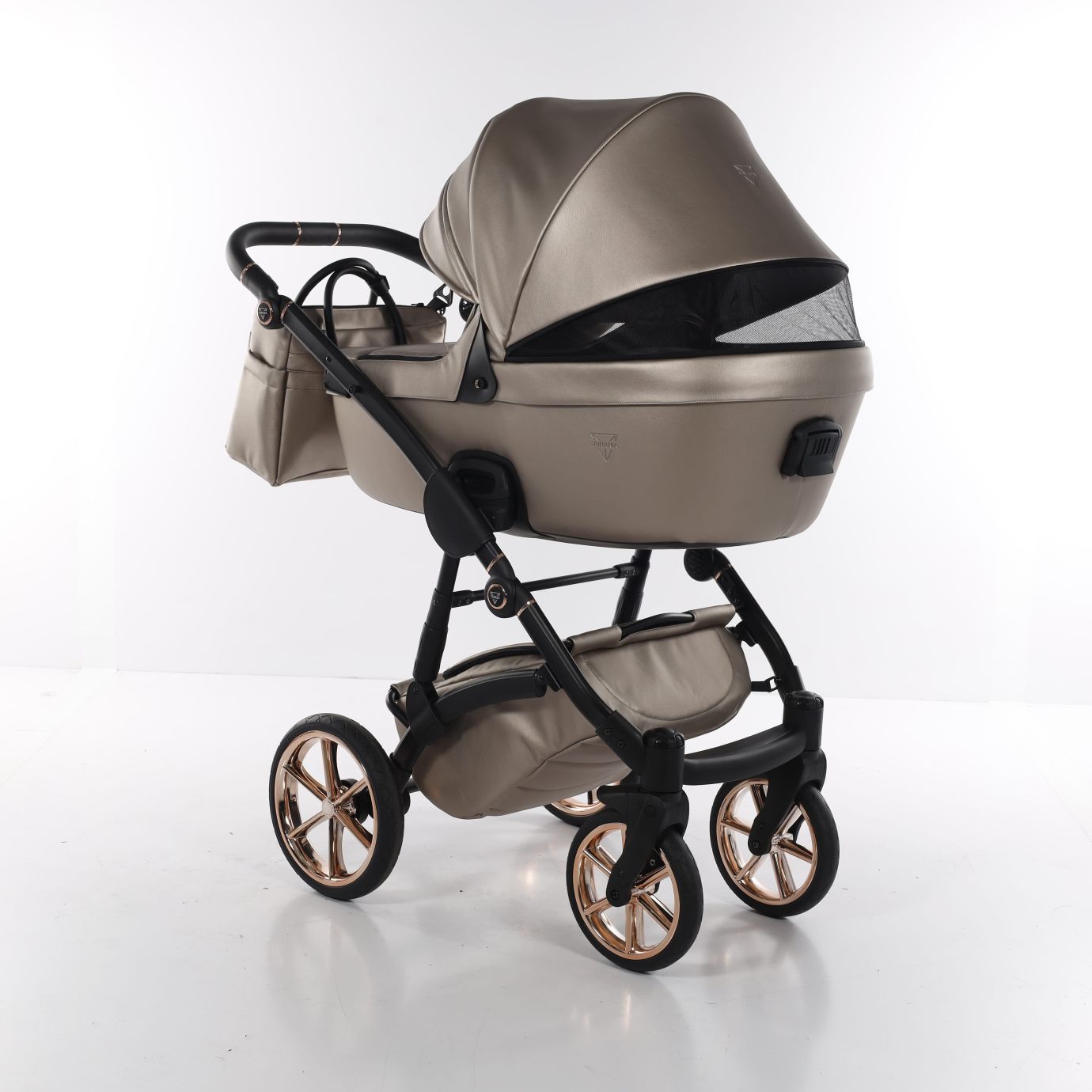 Коляска junama termo line ecco